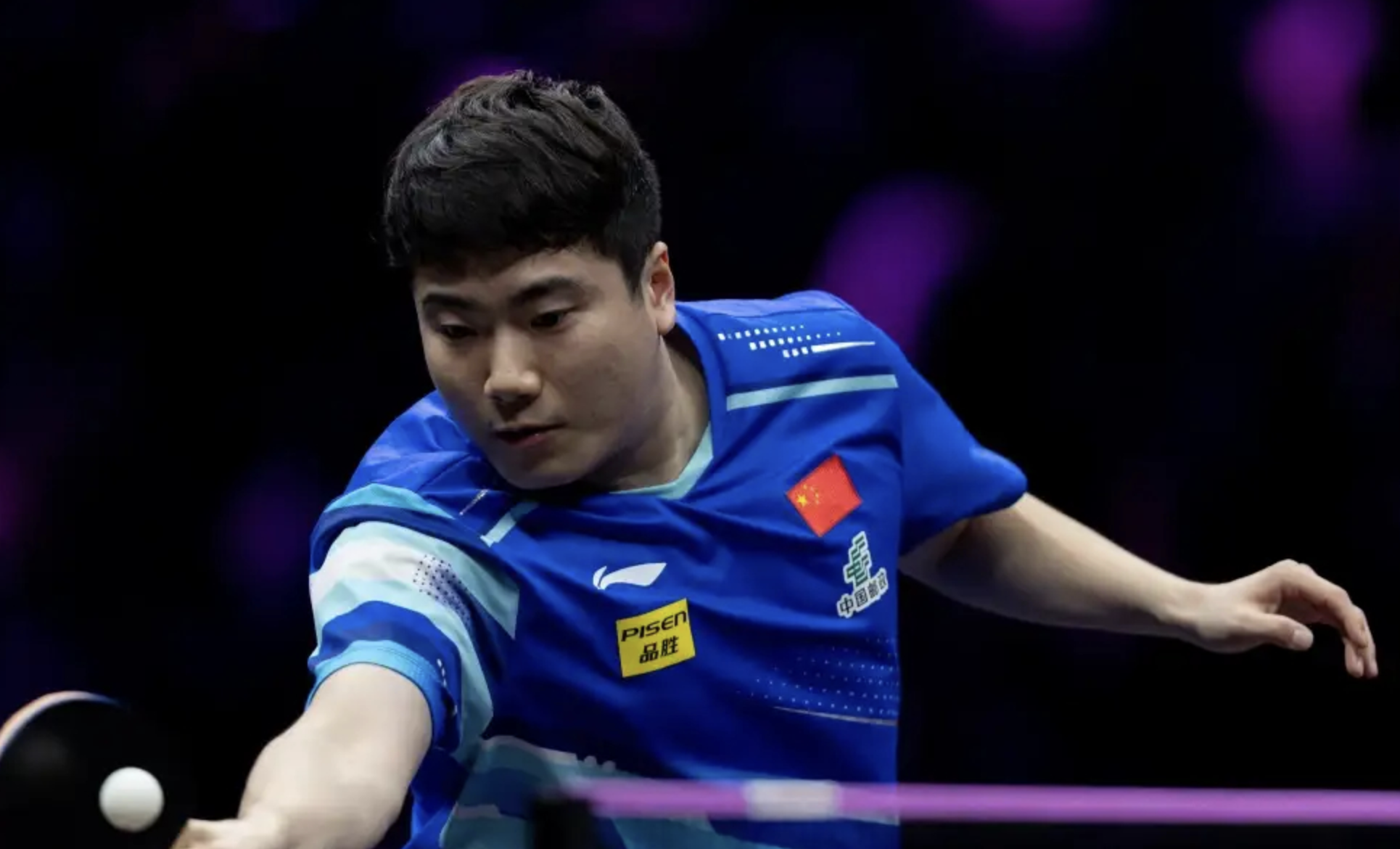 国际足联-带伤作战!世界第7梁靖崑1日双败:男单男双全一轮游 12天5连败